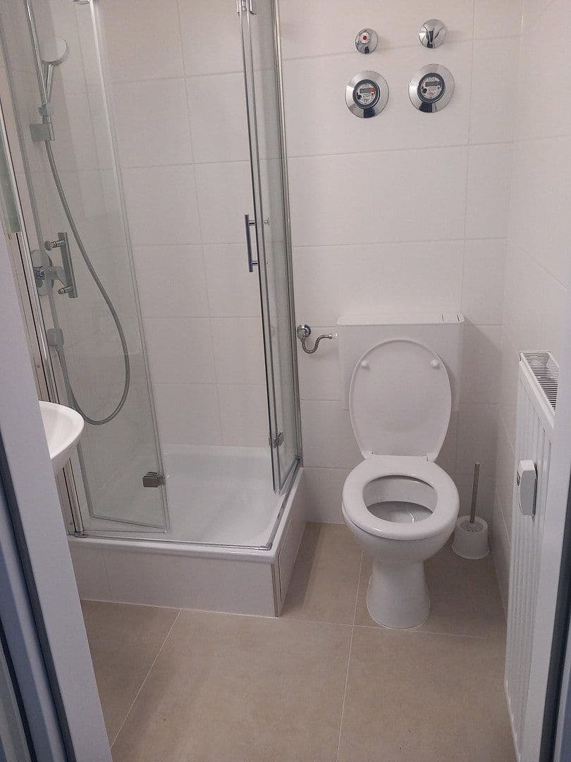 Pronájem bytu 2+1 58 m², Iptinger Str. 38, Mönsheim, Bádensko-Württembersko Pronájem bytu 2+1 58 m², Iptinger Str. 38, Mönsheim, Bádensko-Württembersko