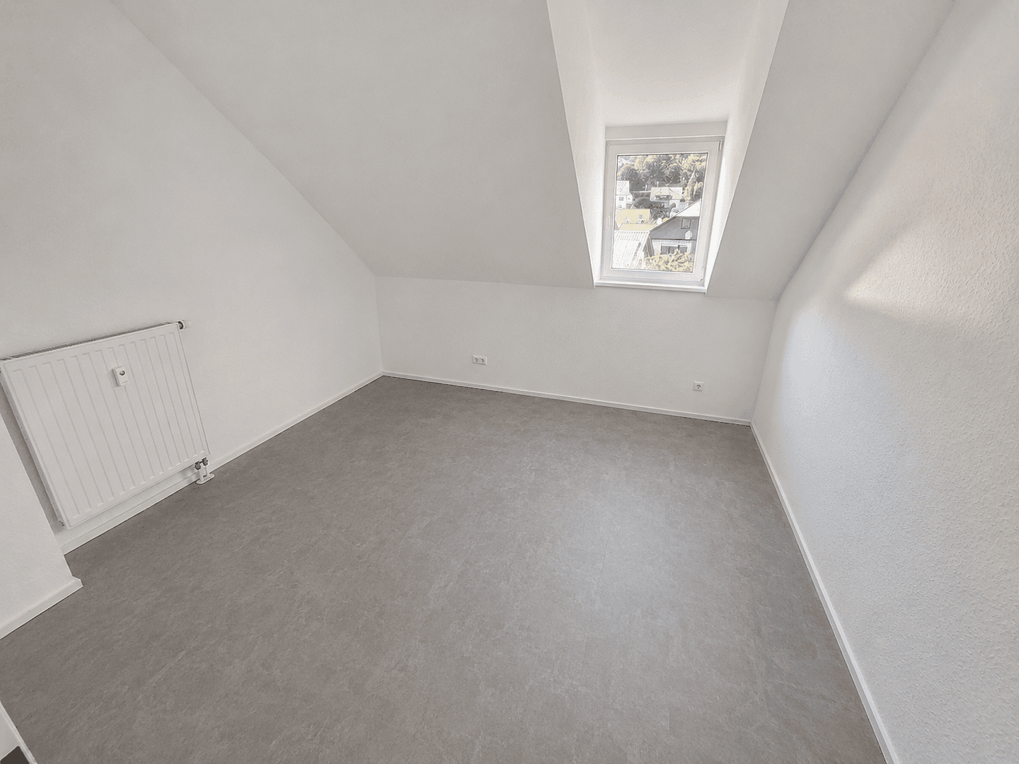 Pronájem bytu 2+1 58 m², Iptinger Str. 38, Mönsheim, Bádensko-Württembersko Pronájem bytu 2+1 58 m², Iptinger Str. 38, Mönsheim, Bádensko-Württembersko