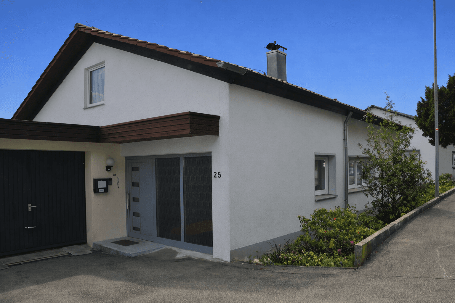 Prodej domu 164 m², pozemek 500 m², Albstadt, Bádensko-Württembersko Prodej domu 164 m², pozemek 500 m², Albstadt, Bádensko-Württembersko