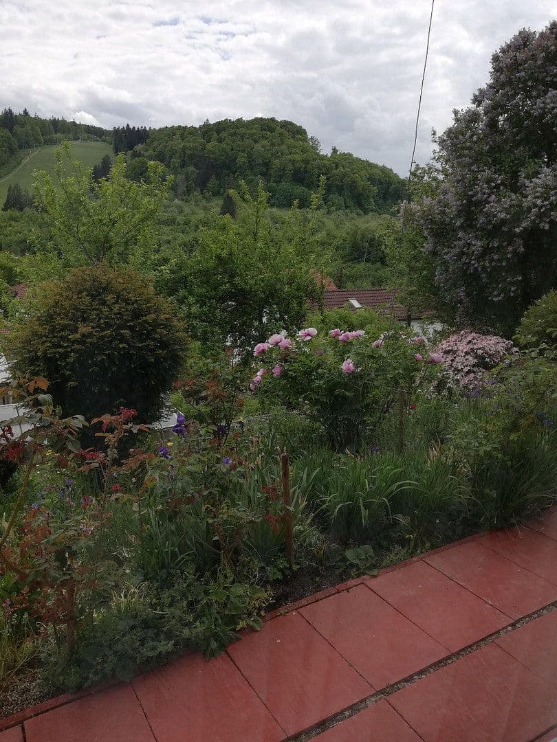 Prodej domu 164 m², pozemek 500 m², Albstadt, Bádensko-Württembersko Prodej domu 164 m², pozemek 500 m², Albstadt, Bádensko-Württembersko