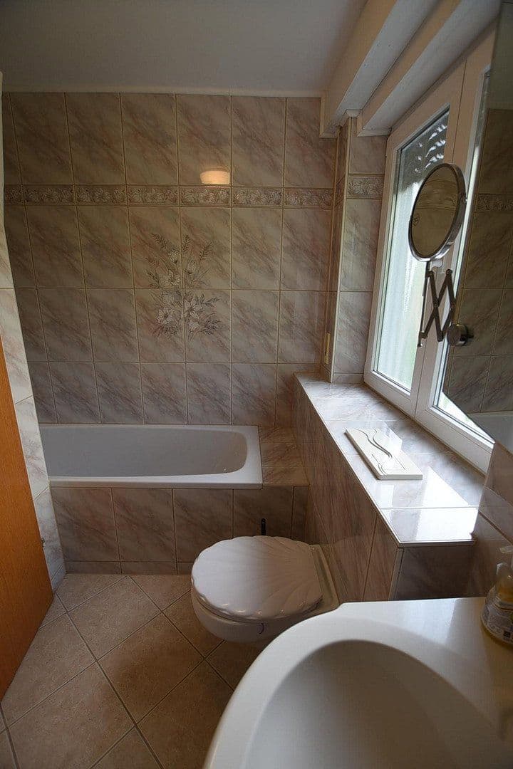 Prodej domu 164 m², pozemek 500 m², Albstadt, Bádensko-Württembersko Prodej domu 164 m², pozemek 500 m², Albstadt, Bádensko-Württembersko