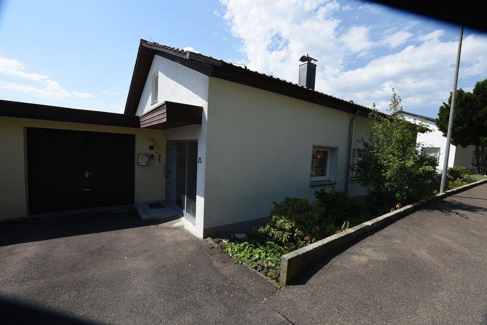 Prodej domu 164 m², pozemek 500 m², Albstadt, Bádensko-Württembersko Prodej domu 164 m², pozemek 500 m², Albstadt, Bádensko-Württembersko