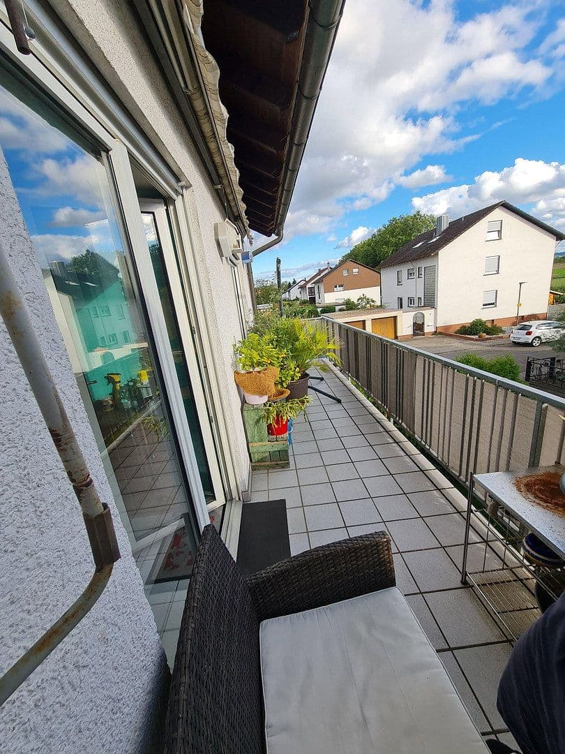 Pronájem bytu 4+1 105 m², Orchideenweg 3, Stutensee, Bádensko-Württembersko Pronájem bytu 4+1 105 m², Orchideenweg 3, Stutensee, Bádensko-Württembersko