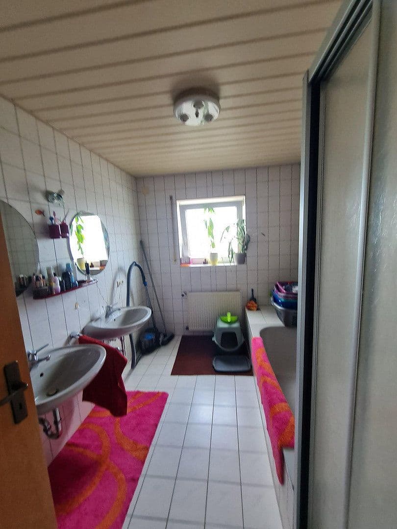 Pronájem bytu 4+1 105 m², Orchideenweg 3, Stutensee, Bádensko-Württembersko Pronájem bytu 4+1 105 m², Orchideenweg 3, Stutensee, Bádensko-Württembersko