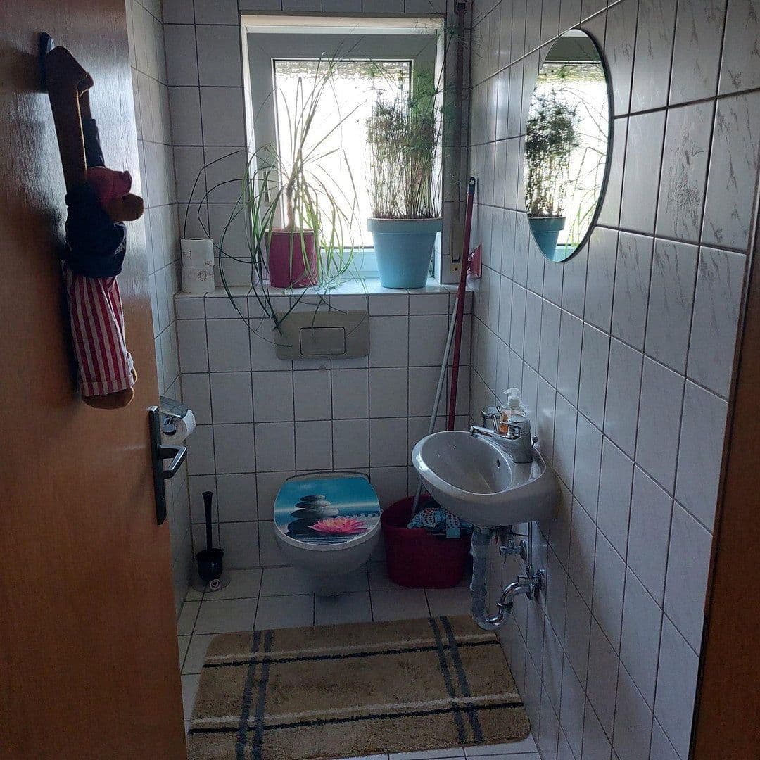 Pronájem bytu 4+1 105 m², Orchideenweg 3, Stutensee, Bádensko-Württembersko Pronájem bytu 4+1 105 m², Orchideenweg 3, Stutensee, Bádensko-Württembersko