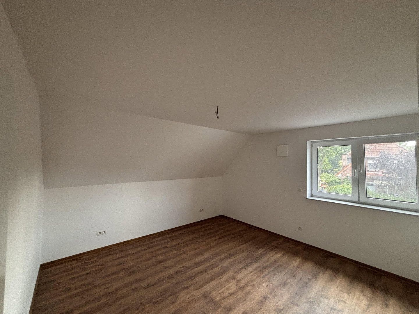 Pronájem bytu 5+1 118 m², Saterland - Seelterlound, Dolní Sasko Pronájem bytu 5+1 118 m², Saterland - Seelterlound, Dolní Sasko