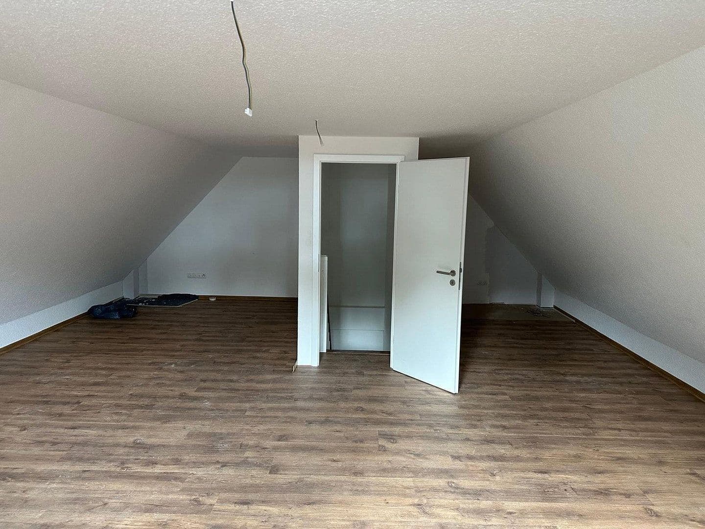 Pronájem bytu 5+1 118 m², Saterland - Seelterlound, Dolní Sasko Pronájem bytu 5+1 118 m², Saterland - Seelterlound, Dolní Sasko