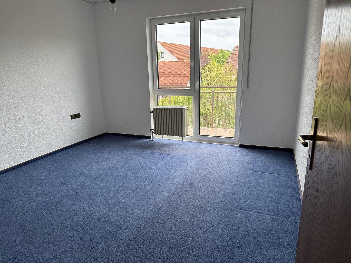 Pronájem domu 124 m², pozemek 239 m², Nördlingen, Bavorsko Pronájem domu 124 m², pozemek 239 m², Nördlingen, Bavorsko