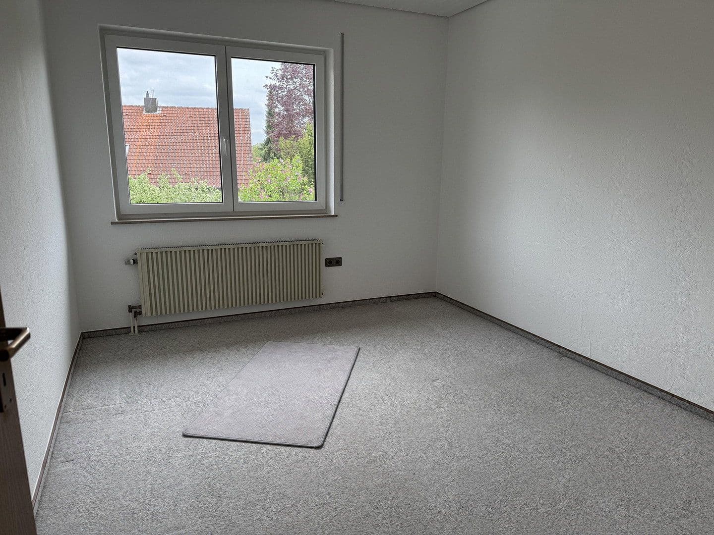 Pronájem domu 124 m², pozemek 239 m², Nördlingen, Bavorsko Pronájem domu 124 m², pozemek 239 m², Nördlingen, Bavorsko