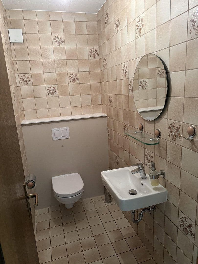 Pronájem domu 124 m², pozemek 239 m², Nördlingen, Bavorsko Pronájem domu 124 m², pozemek 239 m², Nördlingen, Bavorsko