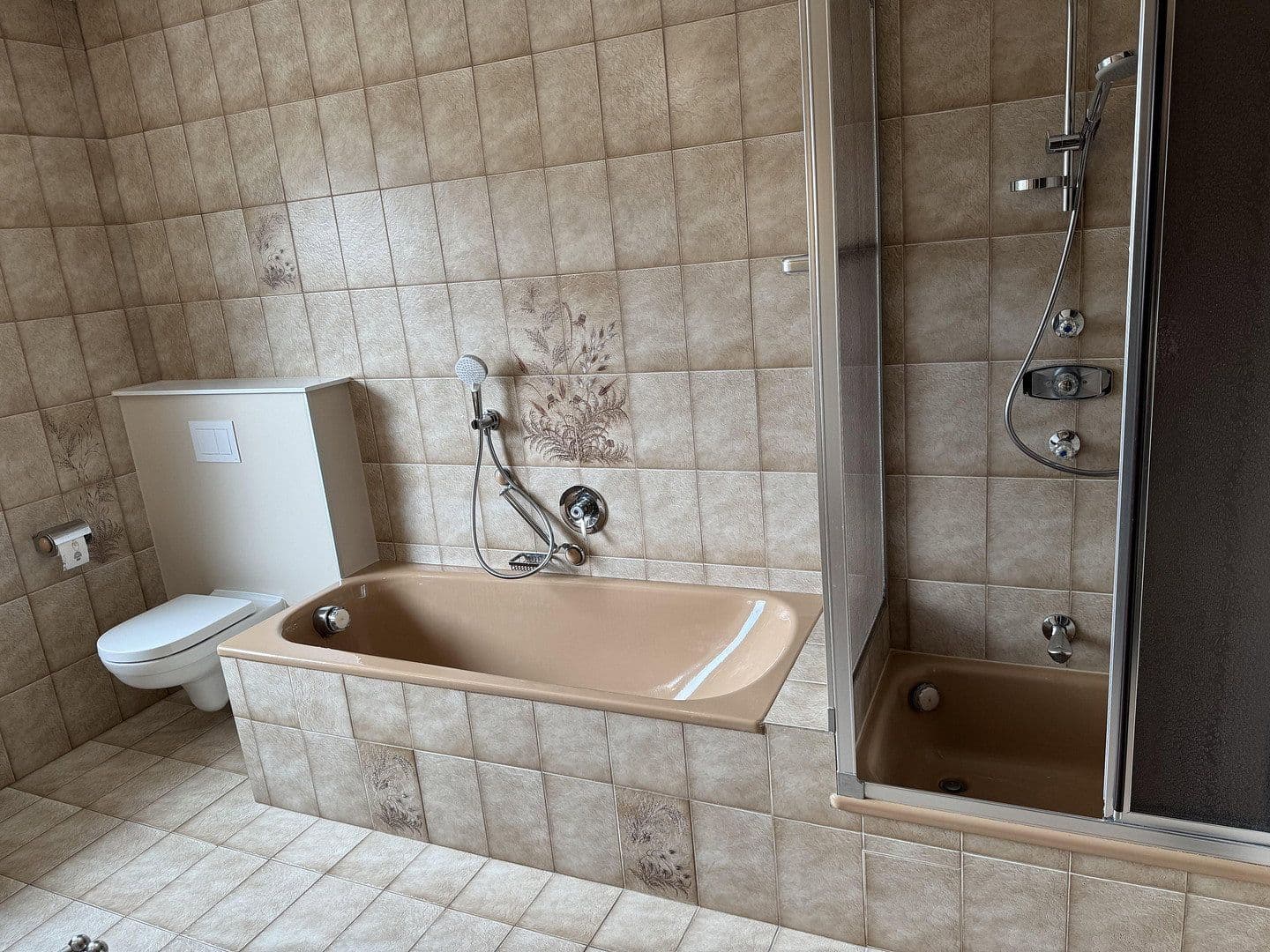 Pronájem domu 124 m², pozemek 239 m², Nördlingen, Bavorsko Pronájem domu 124 m², pozemek 239 m², Nördlingen, Bavorsko