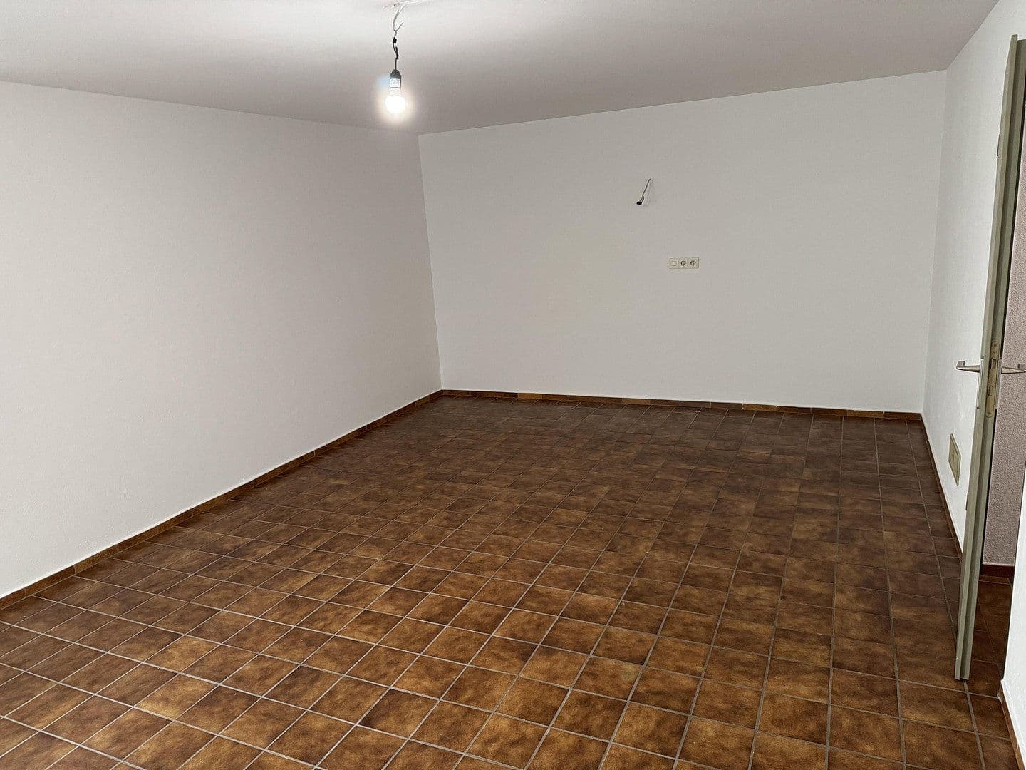 Pronájem domu 124 m², pozemek 239 m², Nördlingen, Bavorsko Pronájem domu 124 m², pozemek 239 m², Nördlingen, Bavorsko