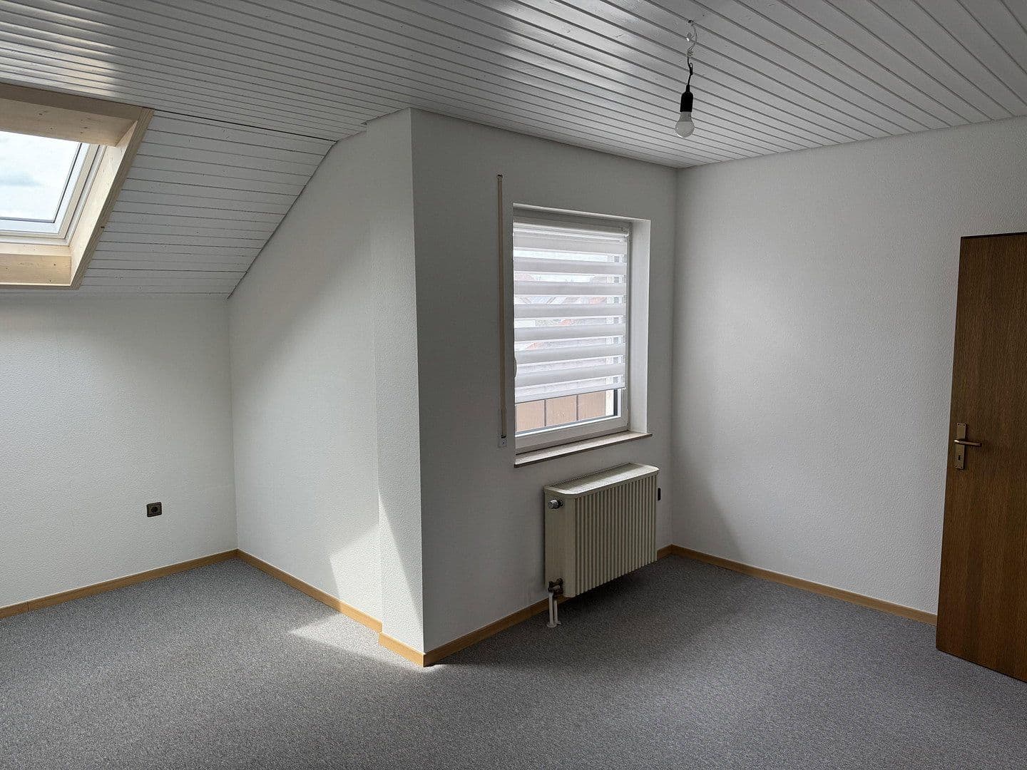 Pronájem domu 124 m², pozemek 239 m², Nördlingen, Bavorsko Pronájem domu 124 m², pozemek 239 m², Nördlingen, Bavorsko