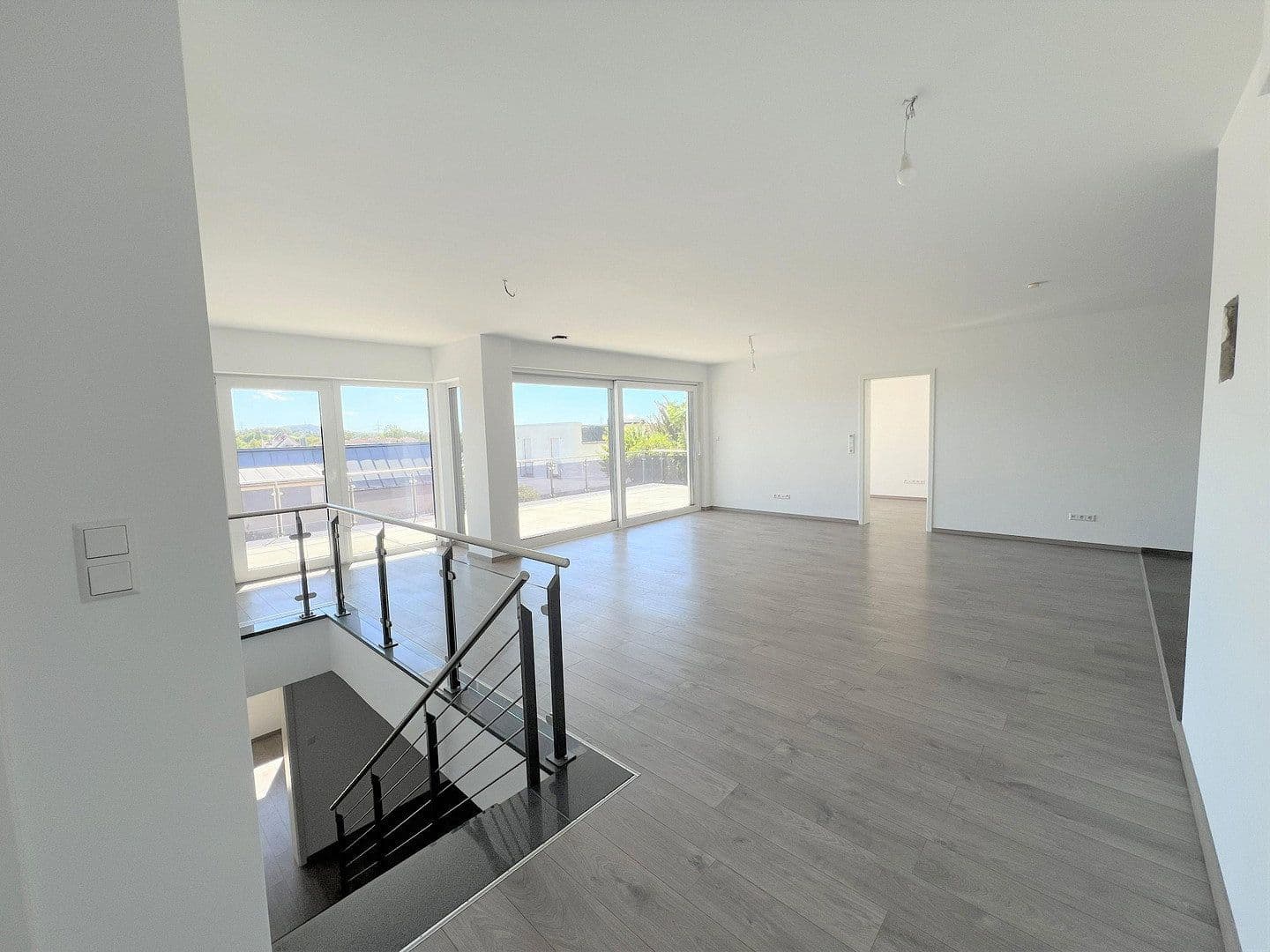 Prodej bytu 6+1 192 m², Am Hang 17, Wiesloch, Bádensko-Württembersko Prodej bytu 6+1 192 m², Am Hang 17, Wiesloch, Bádensko-Württembersko