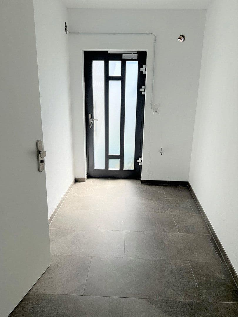 Prodej bytu 6+1 192 m², Am Hang 17, Wiesloch, Bádensko-Württembersko Prodej bytu 6+1 192 m², Am Hang 17, Wiesloch, Bádensko-Württembersko