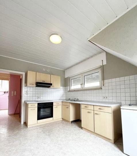 Prodej domu 190 m², pozemek 600 m², Neckargemünd, Bádensko-Württembersko Prodej domu 190 m², pozemek 600 m², Neckargemünd, Bádensko-Württembersko