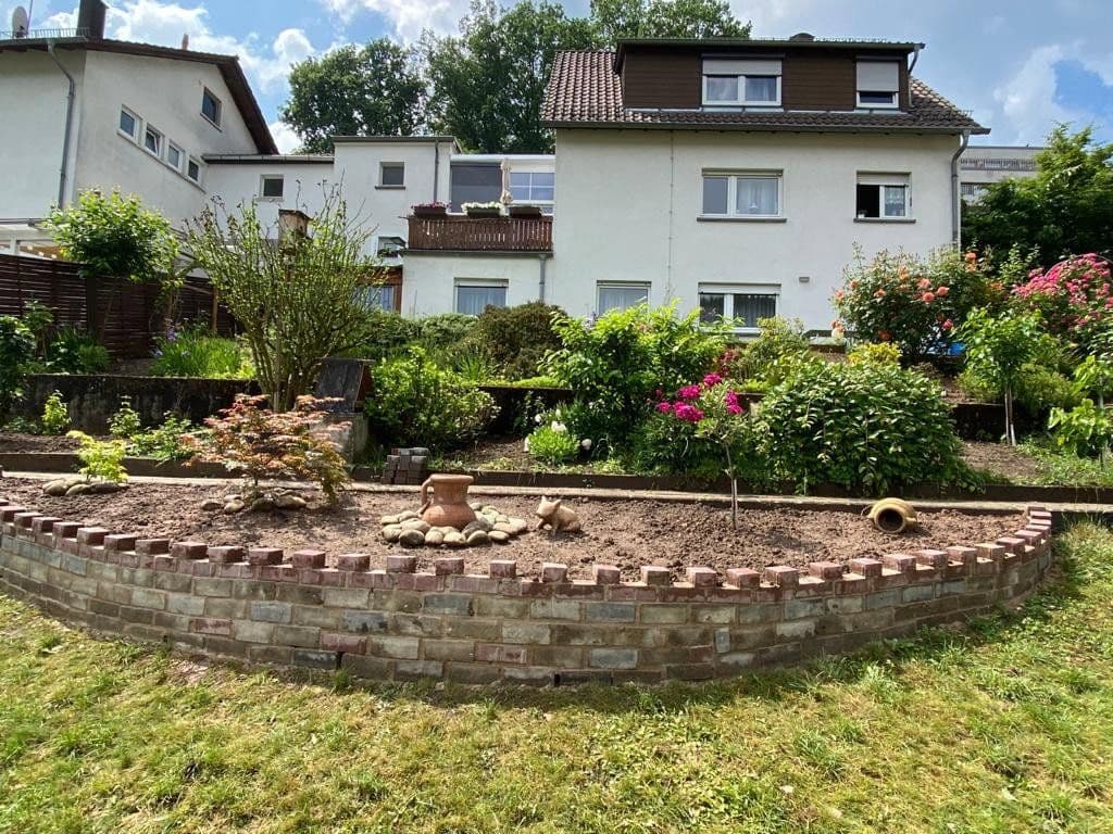 Prodej domu 190 m², pozemek 600 m², Neckargemünd, Bádensko-Württembersko Prodej domu 190 m², pozemek 600 m², Neckargemünd, Bádensko-Württembersko