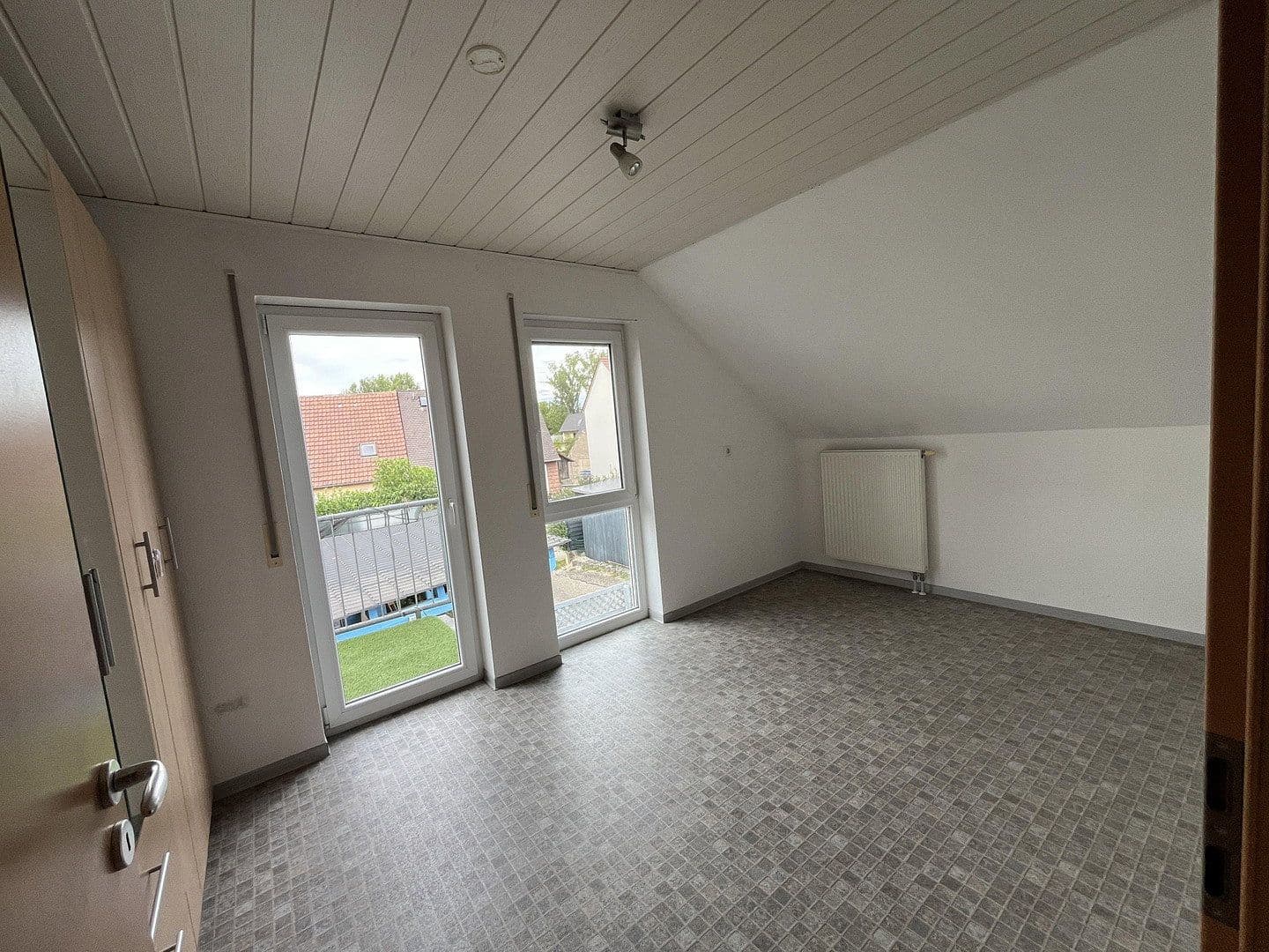Prodej domu 123 m², pozemek 420 m², In der Gottesau 4, Bruchsal, Bádensko-Württembersko Prodej domu 123 m², pozemek 420 m², In der Gottesau 4, Bruchsal, Bádensko-Württembersko