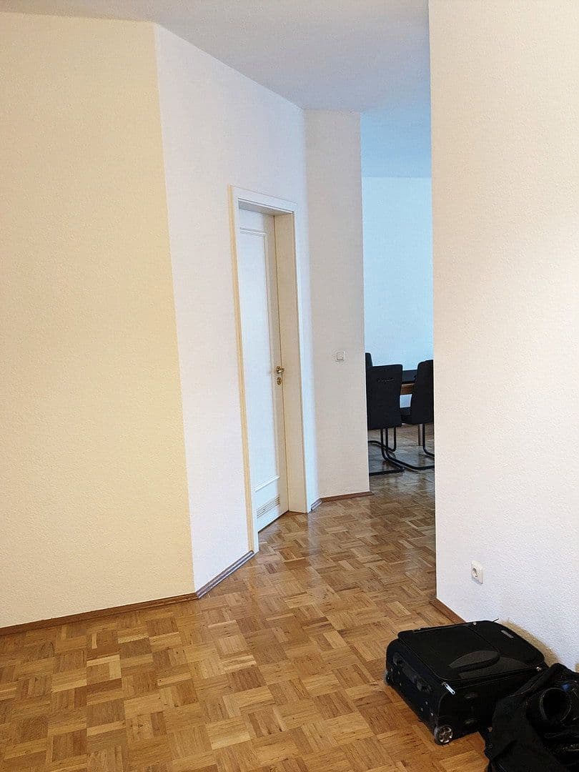 Pronájem bytu 3+1 79 m², Wormser Straße, Dresden, Sasko Pronájem bytu 3+1 79 m², Wormser Straße, Dresden, Sasko