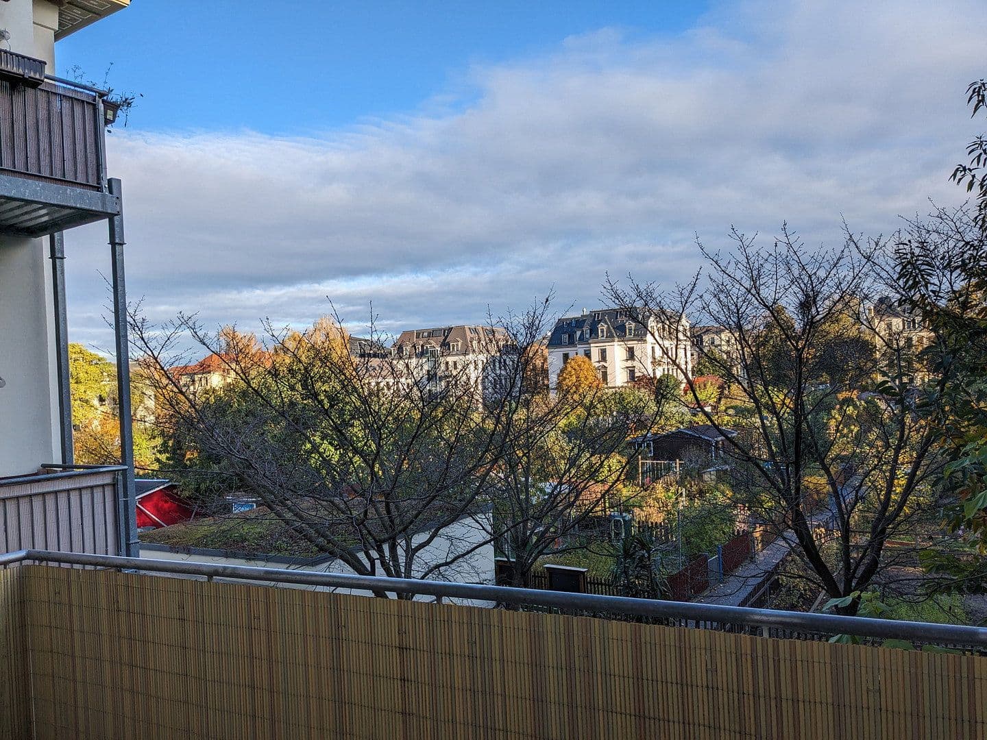 Pronájem bytu 3+1 79 m², Wormser Straße, Dresden, Sasko Pronájem bytu 3+1 79 m², Wormser Straße, Dresden, Sasko