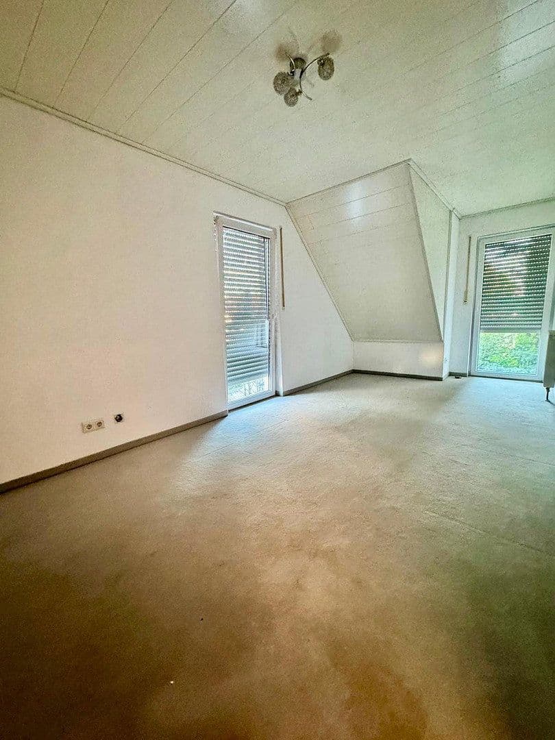 Prodej domu 117 m², pozemek 199 m², Nürnberg, Bavorsko Prodej domu 117 m², pozemek 199 m², Nürnberg, Bavorsko