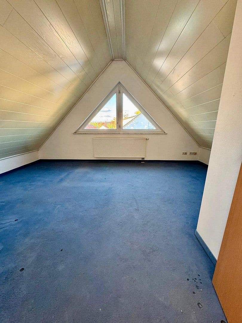Prodej domu 117 m², pozemek 199 m², Nürnberg, Bavorsko Prodej domu 117 m², pozemek 199 m², Nürnberg, Bavorsko