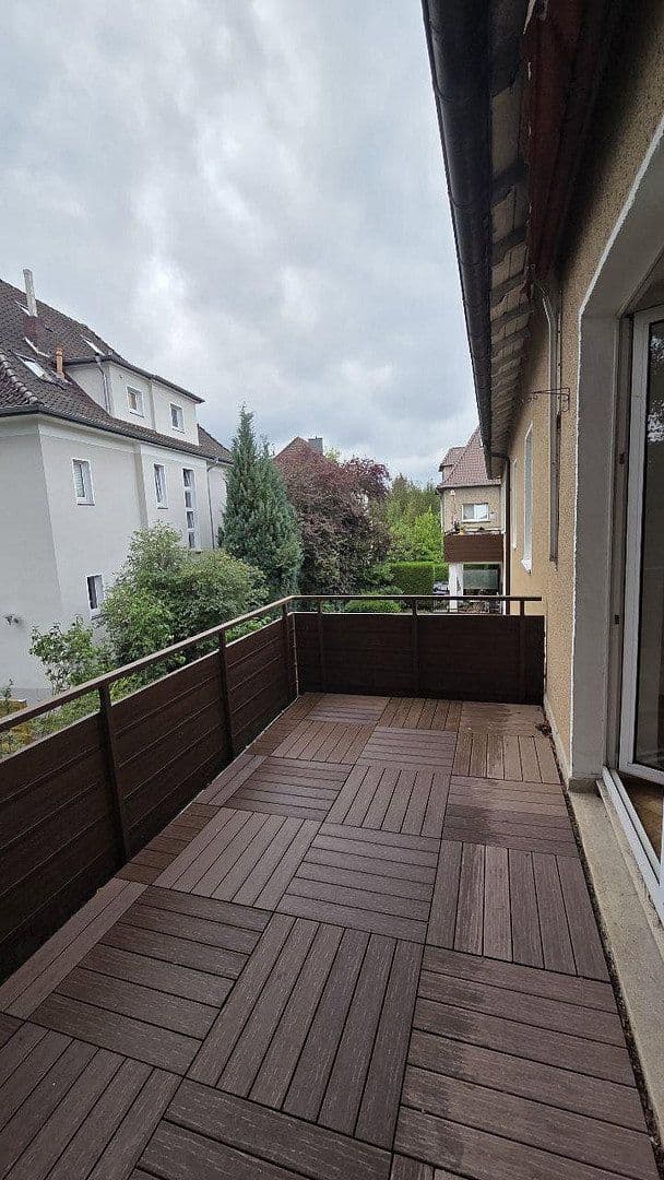 Pronájem bytu 4+1 100 m², Schatenstr. 14, Bielefeld, Severní Porýní-Vestfálsko Pronájem bytu 4+1 100 m², Schatenstr. 14, Bielefeld, Severní Porýní-Vestfálsko
