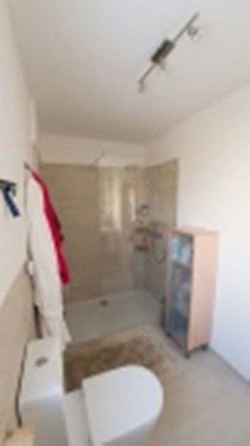 Pronájem domu 290 m², pozemek 680 m², Thumenberger Weg 130, Nuernberg, Bavorsko Pronájem domu 290 m², pozemek 680 m², Thumenberger Weg 130, Nuernberg, Bavorsko