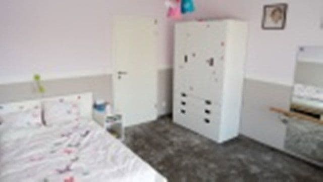 Pronájem domu 290 m², pozemek 680 m², Thumenberger Weg 130, Nuernberg, Bavorsko Pronájem domu 290 m², pozemek 680 m², Thumenberger Weg 130, Nuernberg, Bavorsko