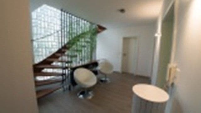 Pronájem domu 290 m², pozemek 680 m², Thumenberger Weg 130, Nuernberg, Bavorsko Pronájem domu 290 m², pozemek 680 m², Thumenberger Weg 130, Nuernberg, Bavorsko
