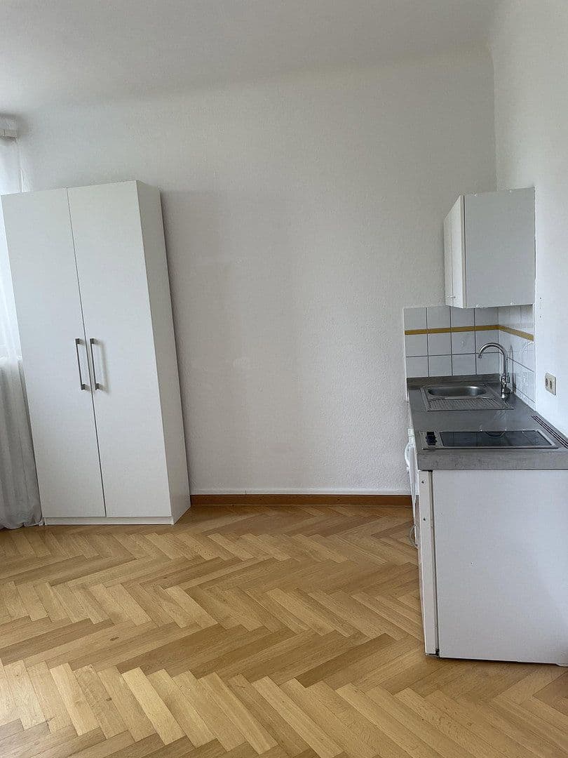 Pronájem bytu 1+1 23 m², Göttingen, Dolní Sasko Pronájem bytu 1+1 23 m², Göttingen, Dolní Sasko