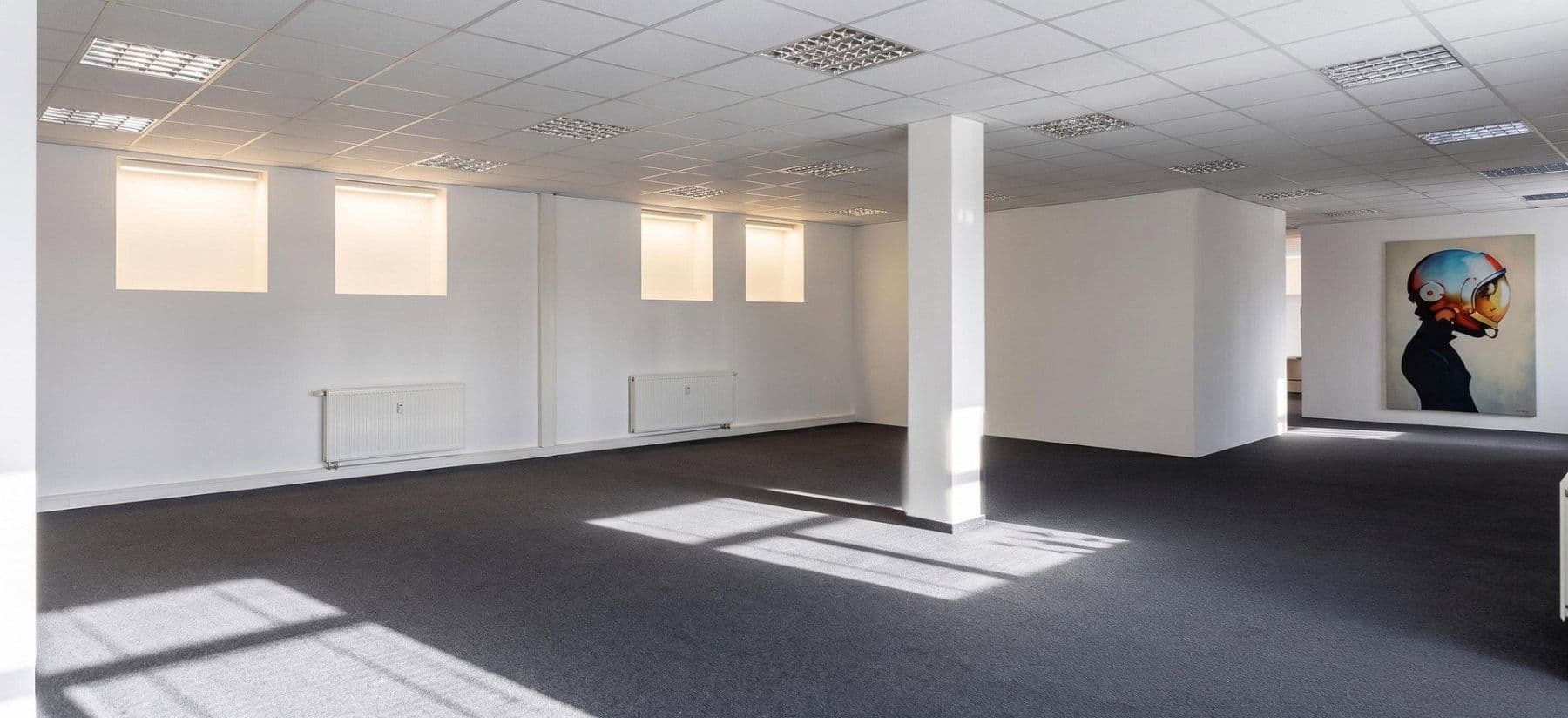 Pronájem kanceláře 210 m², Aschaffenburg, Bavorsko Pronájem kanceláře 210 m², Aschaffenburg, Bavorsko