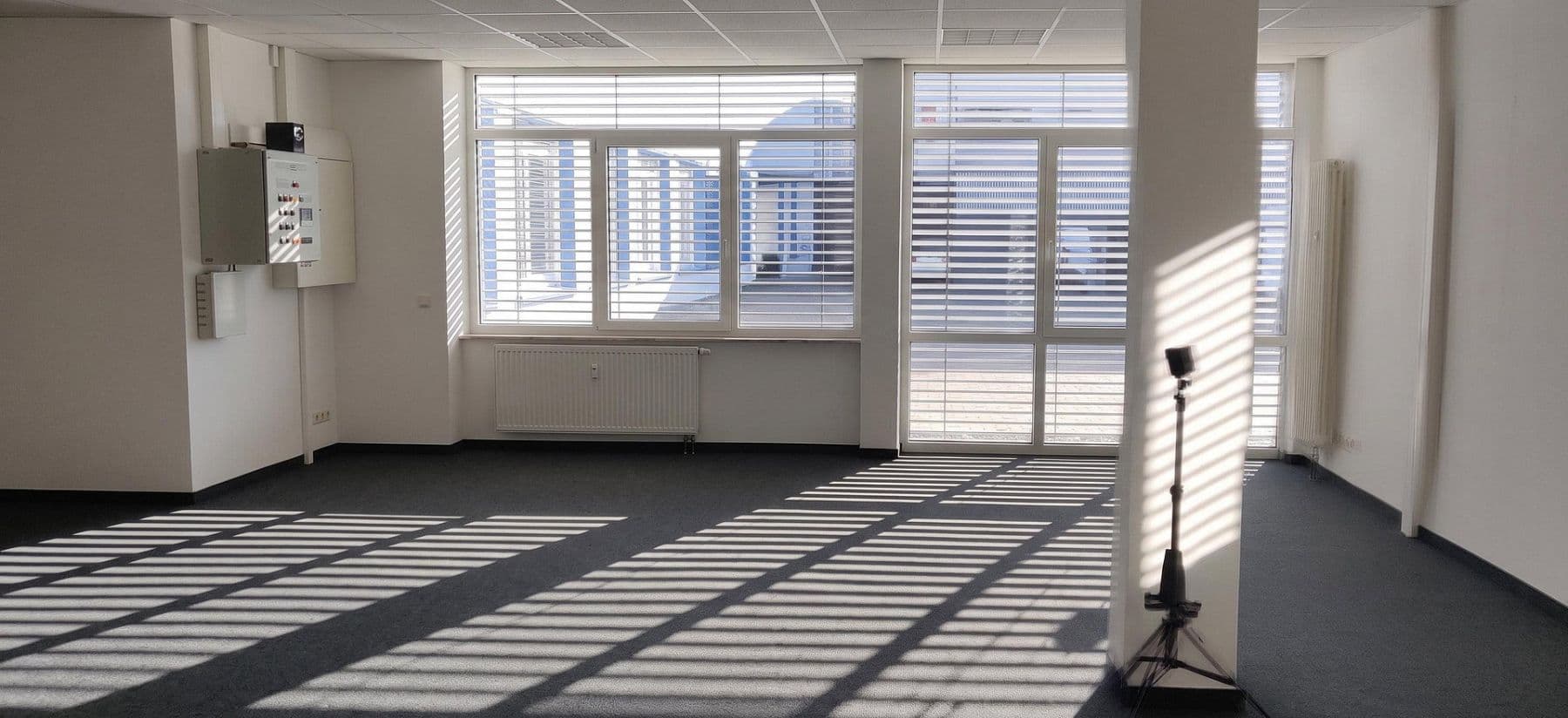 Pronájem kanceláře 210 m², Aschaffenburg, Bavorsko Pronájem kanceláře 210 m², Aschaffenburg, Bavorsko