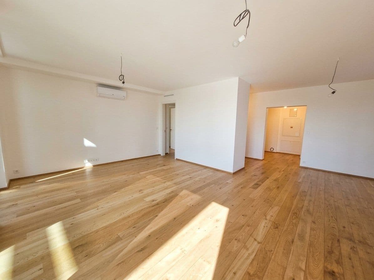 Prodej bytu 4+kk 132 m², Nádražní, Praha, Praha Prodej bytu 4+kk 132 m², Nádražní, Praha, Praha