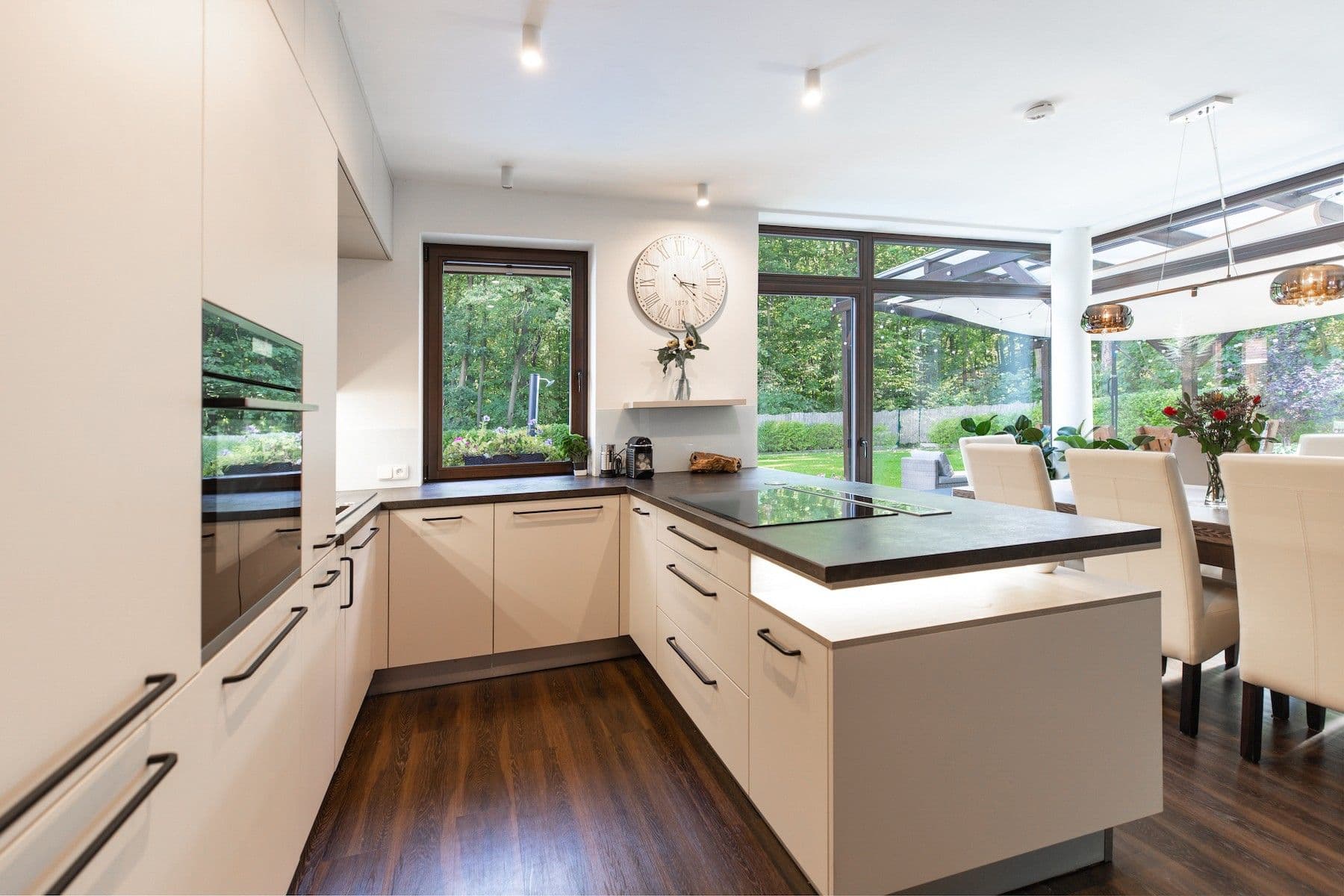 Prodej domu 249 m², pozemek 1.050 m², Minerální, Praha, Praha Prodej domu 249 m², pozemek 1.050 m², Minerální, Praha, Praha