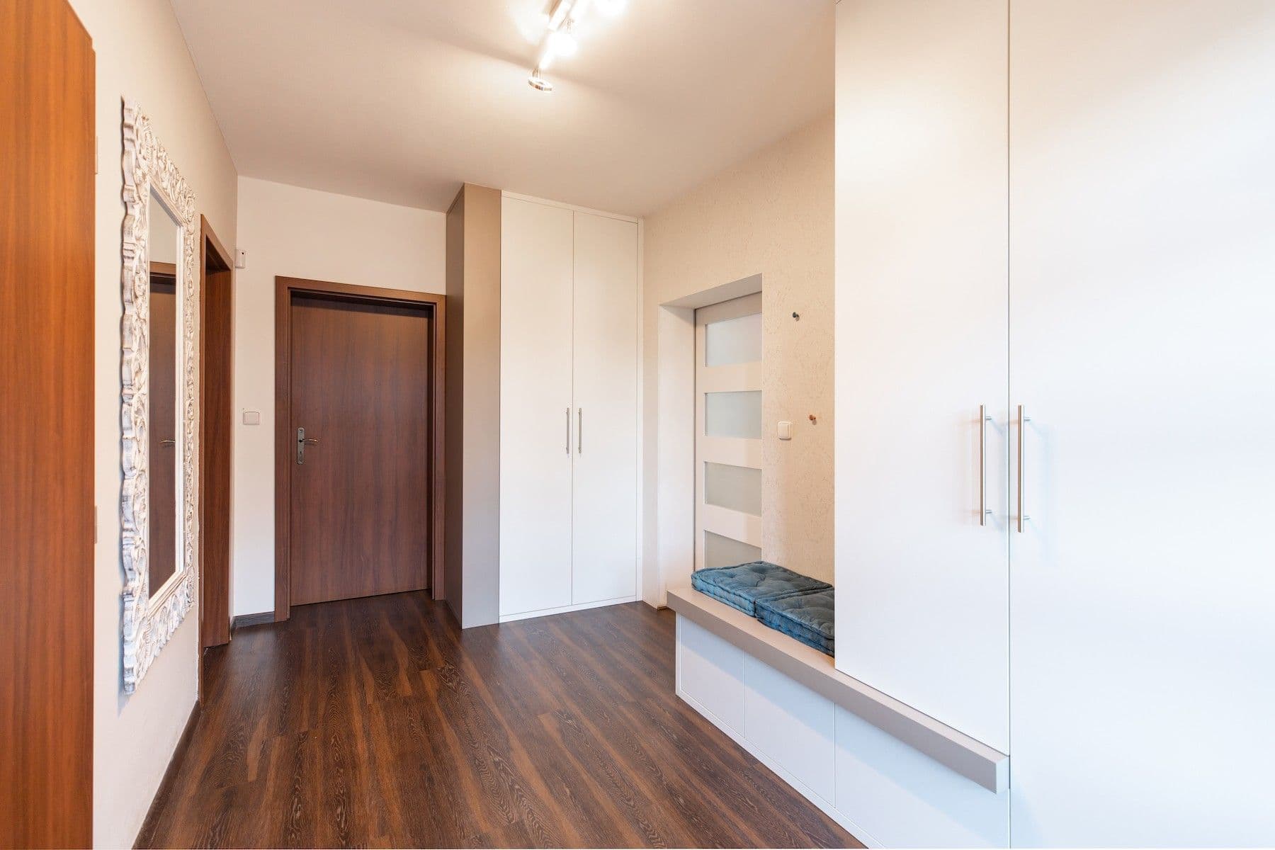Prodej domu 249 m², pozemek 1.050 m², Minerální, Praha, Praha Prodej domu 249 m², pozemek 1.050 m², Minerální, Praha, Praha