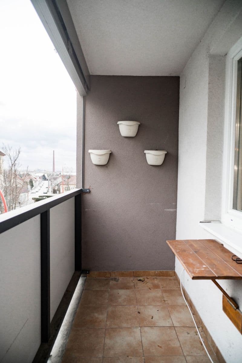Prodej bytu 3+1 65 m², Na hlinách, Trnava, Trnavský kraj Prodej bytu 3+1 65 m², Na hlinách, Trnava, Trnavský kraj