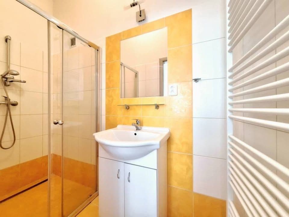 Pronájem bytu 2+kk 35 m², V Šipce, Plzeň, Plzeňský kraj Pronájem bytu 2+kk 35 m², V Šipce, Plzeň, Plzeňský kraj