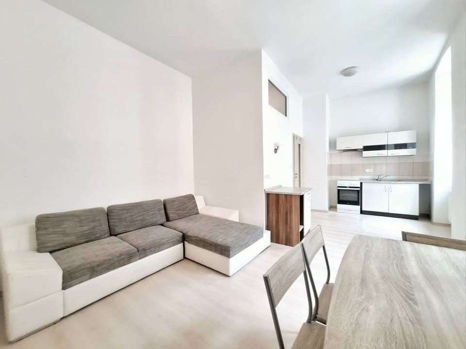 Pronájem bytu 2+kk 35 m², V Šipce, Plzeň, Plzeňský kraj Pronájem bytu 2+kk 35 m², V Šipce, Plzeň, Plzeňský kraj