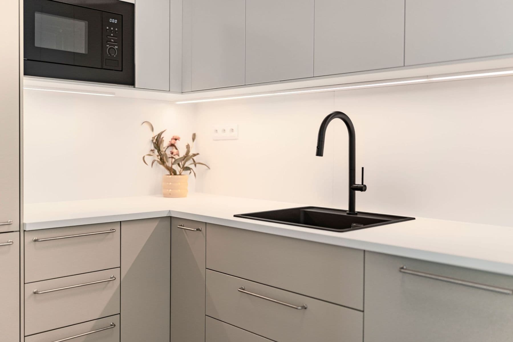 Prodej bytu 4+kk 71 m², Pod Strání, Praha, Praha Prodej bytu 4+kk 71 m², Pod Strání, Praha, Praha