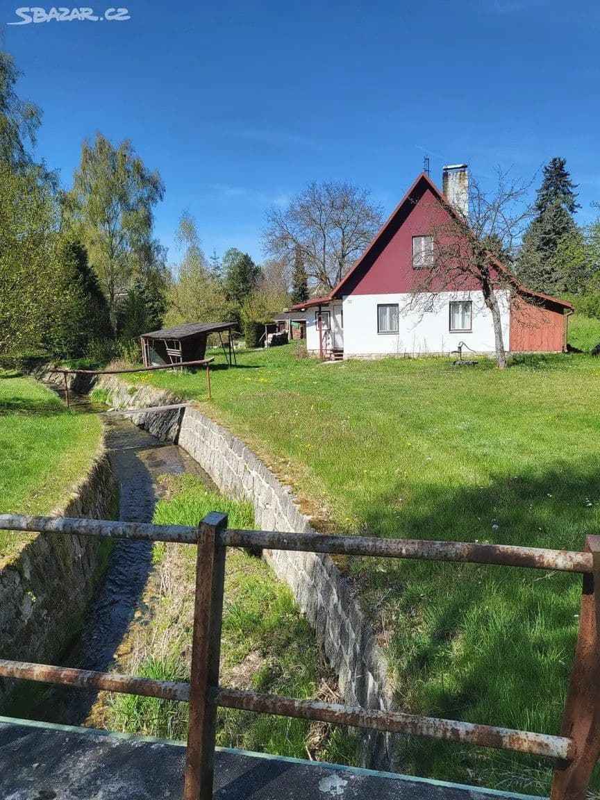 Prodej domu 98 m², pozemek 1.785 m², Křižany, Liberecký kraj Prodej domu 98 m², pozemek 1.785 m², Křižany, Liberecký kraj