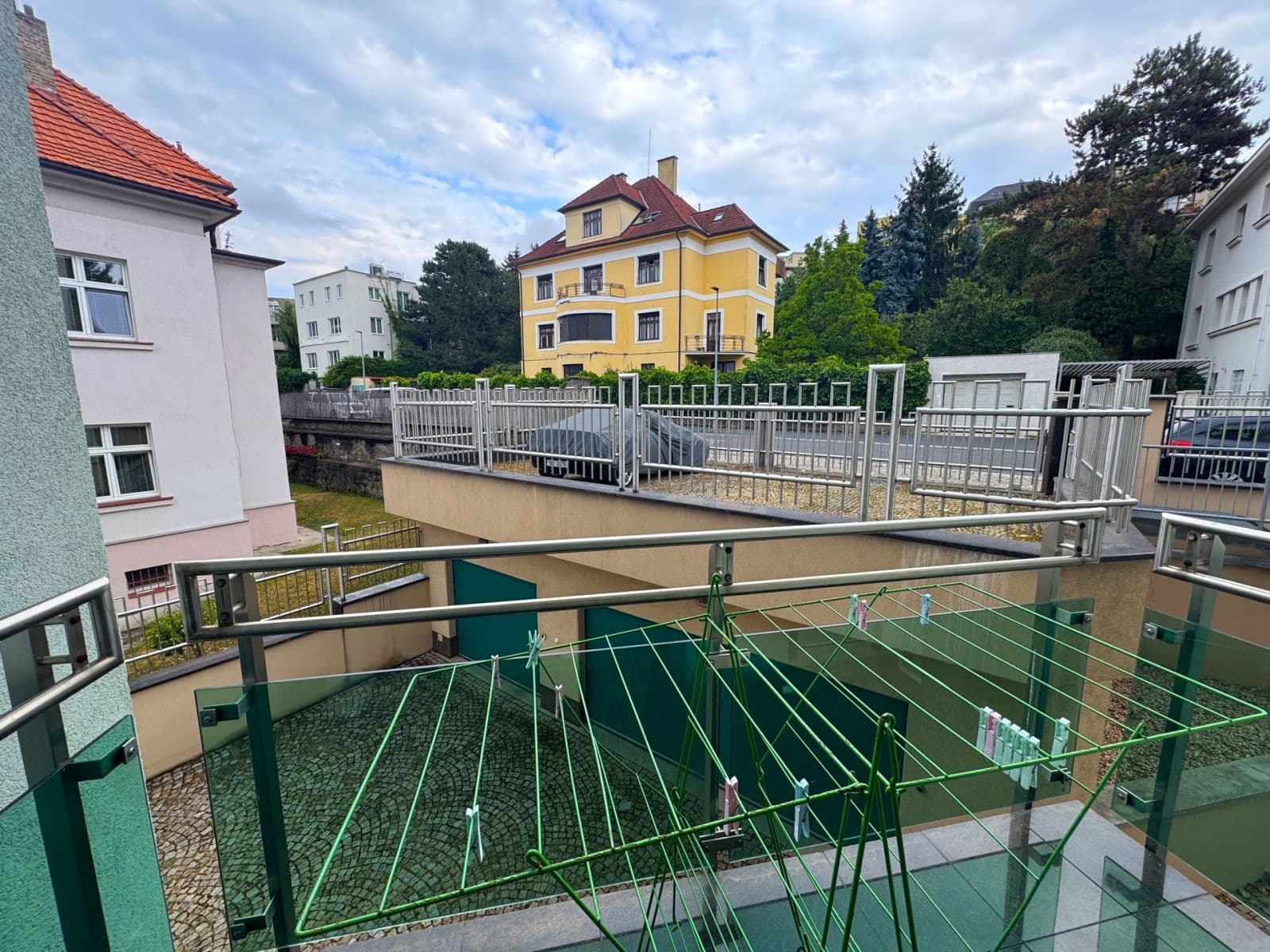 Pronájem bytu 1+kk 35 m², Pravá, Praha, Praha Pronájem bytu 1+kk 35 m², Pravá, Praha, Praha