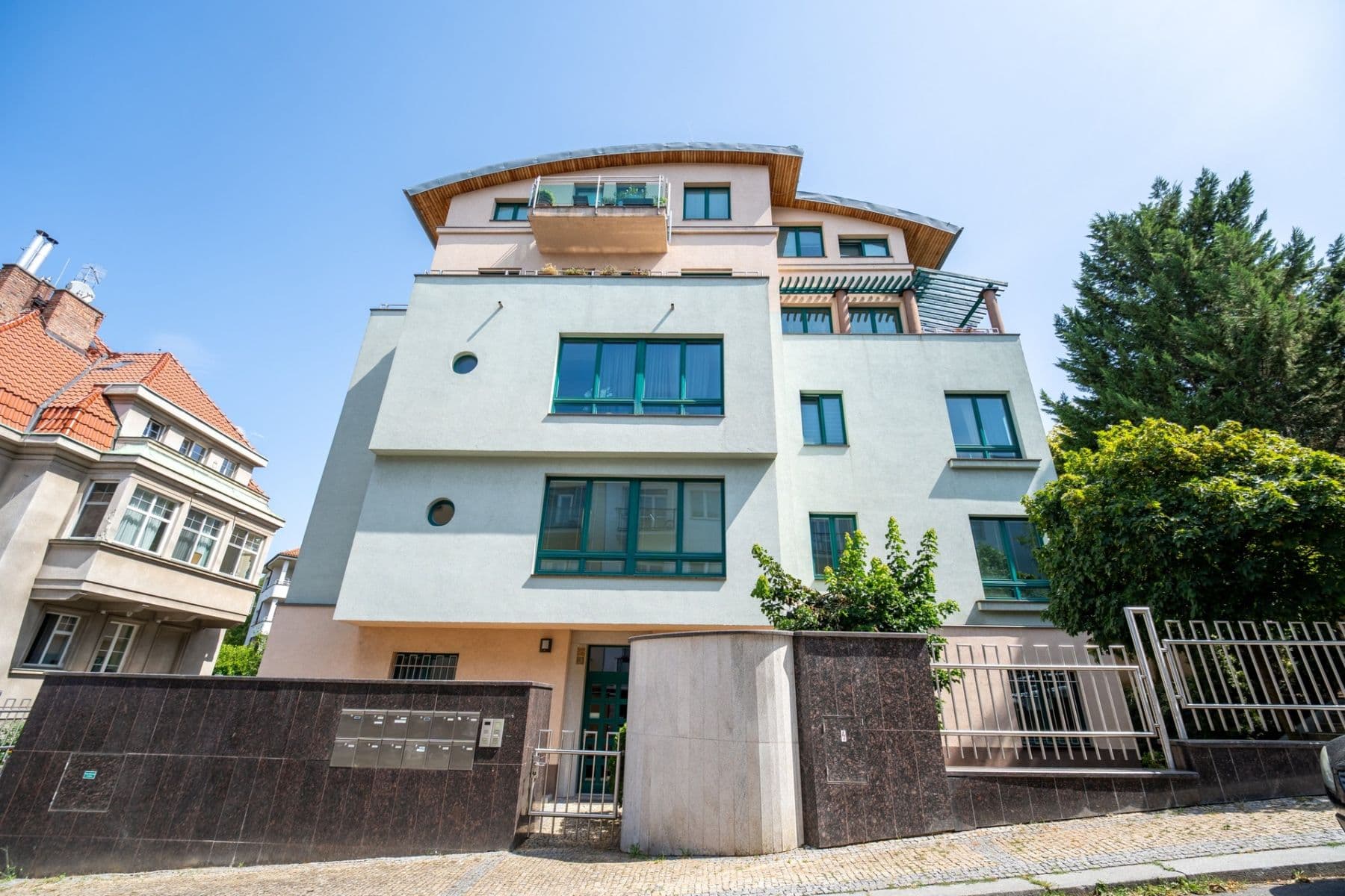 Pronájem bytu 1+kk 35 m², Pravá, Praha, Praha Pronájem bytu 1+kk 35 m², Pravá, Praha, Praha
