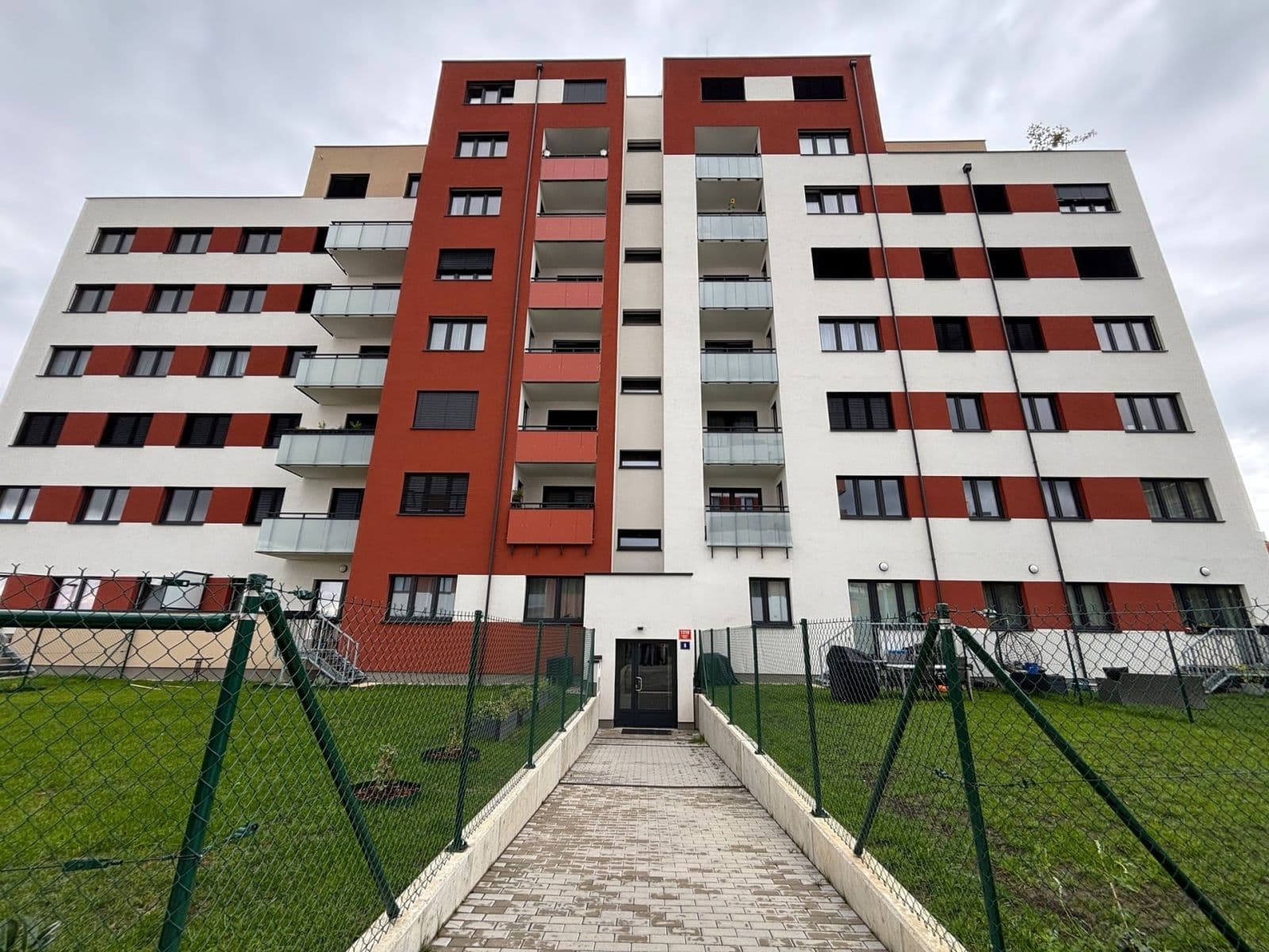 Pronájem bytu 2+kk 48 m², Fabiánové, Praha, Praha Pronájem bytu 2+kk 48 m², Fabiánové, Praha, Praha