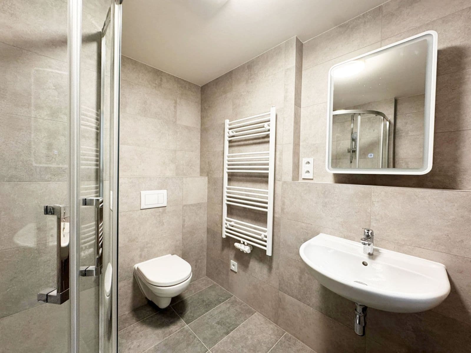 Pronájem bytu 2+kk 48 m², Fabiánové, Praha, Praha Pronájem bytu 2+kk 48 m², Fabiánové, Praha, Praha