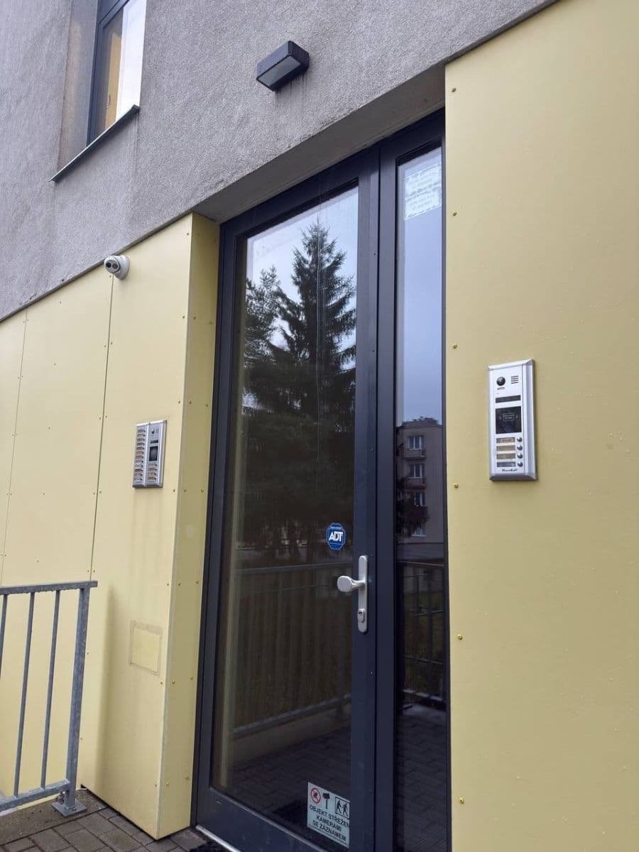 Pronájem bytu 1+kk 34 m², Běluňská, Praha, Praha Pronájem bytu 1+kk 34 m², Běluňská, Praha, Praha