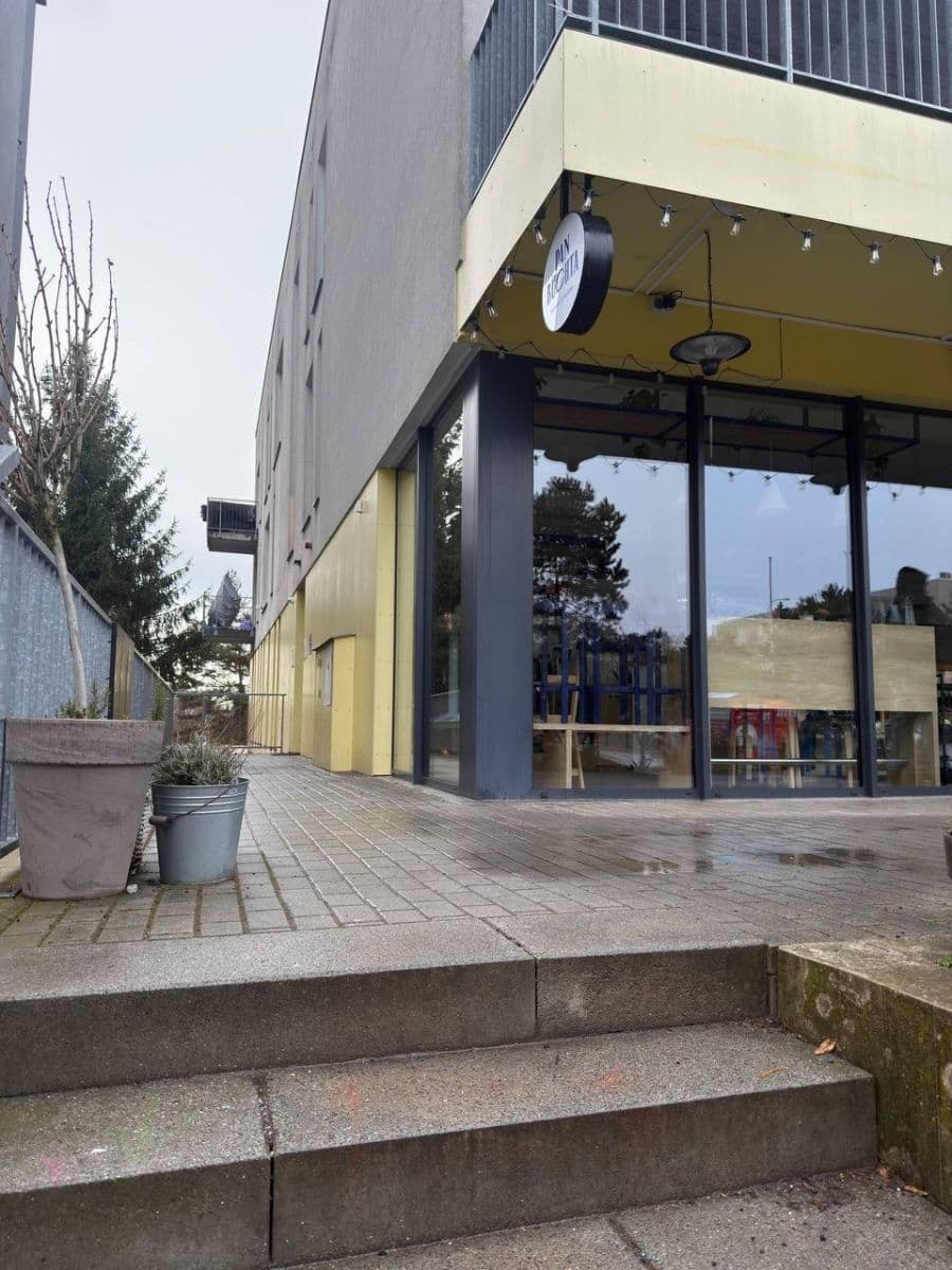 Pronájem bytu 1+kk 34 m², Běluňská, Praha, Praha Pronájem bytu 1+kk 34 m², Běluňská, Praha, Praha