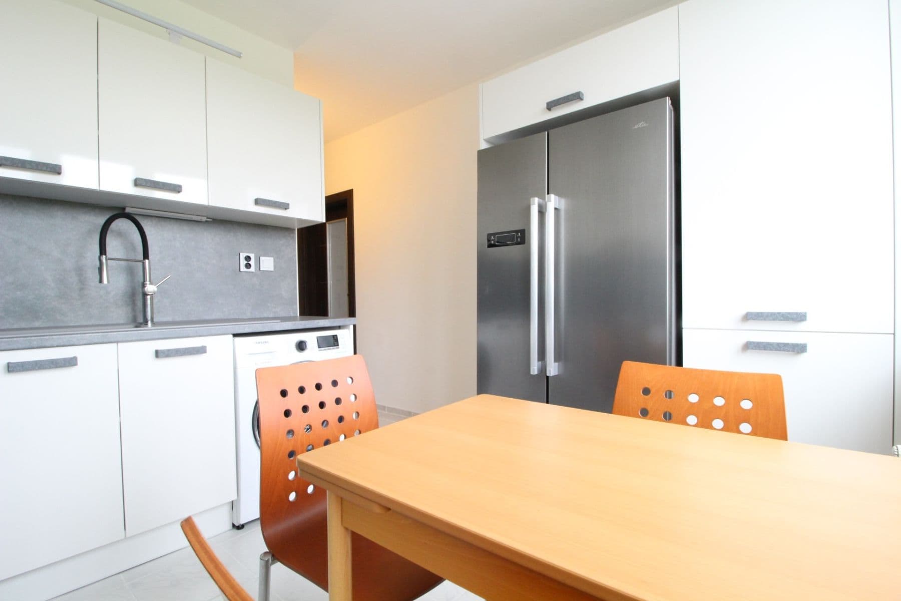 Pronájem bytu 2+1 52 m², Arbesova, Kladno, Středočeský kraj Pronájem bytu 2+1 52 m², Arbesova, Kladno, Středočeský kraj