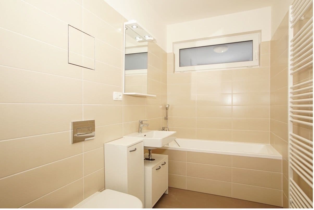 Prodej bytu 2+kk 60 m², Saarinenova, Praha, Praha Prodej bytu 2+kk 60 m², Saarinenova, Praha, Praha