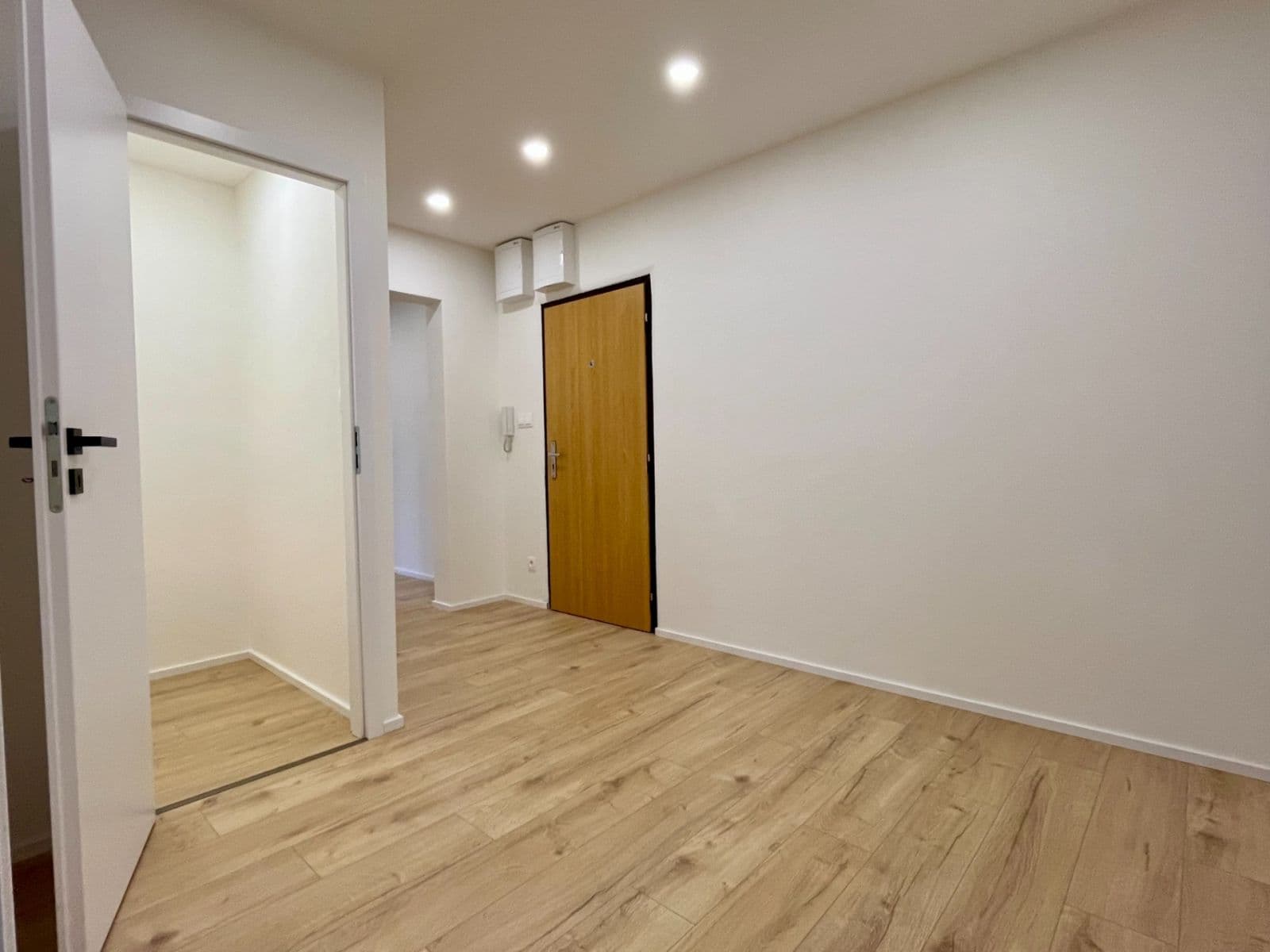 Prodej bytu 4+kk 86 m², Přecechtělova, Praha, Praha Prodej bytu 4+kk 86 m², Přecechtělova, Praha, Praha